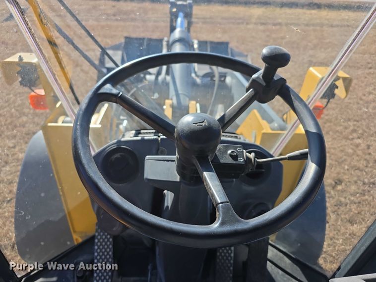 image for item FI0775 2015 John Deere 544K high lift wheel loader