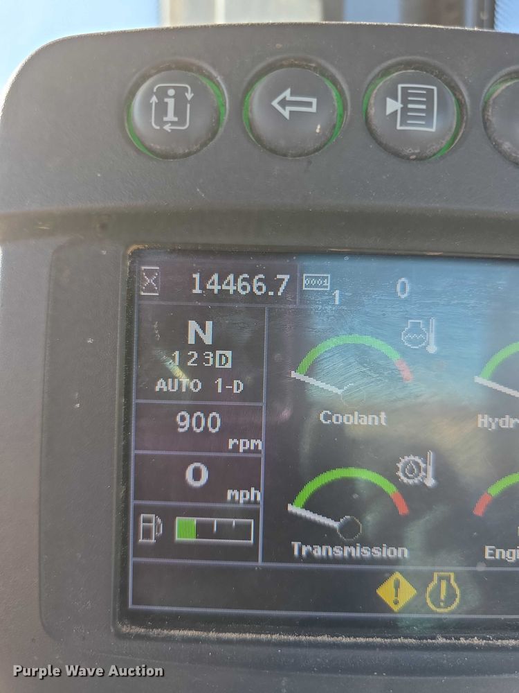 image for item FI0775 2015 John Deere 544K high lift wheel loader