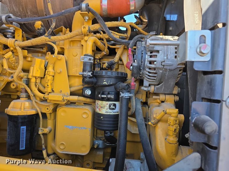 image for item FI0775 2015 John Deere 544K high lift wheel loader