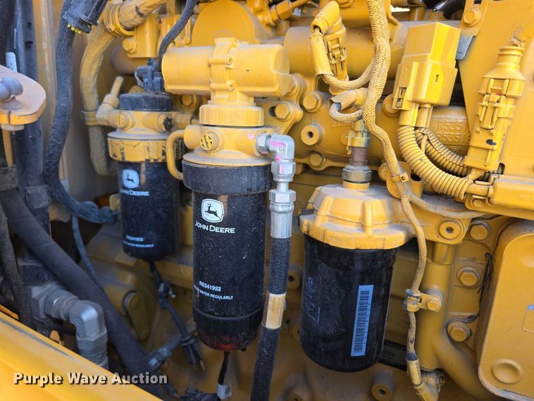 image for item FI0775 2015 John Deere 544K high lift wheel loader