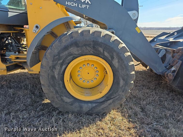image for item FI0775 2015 John Deere 544K high lift wheel loader