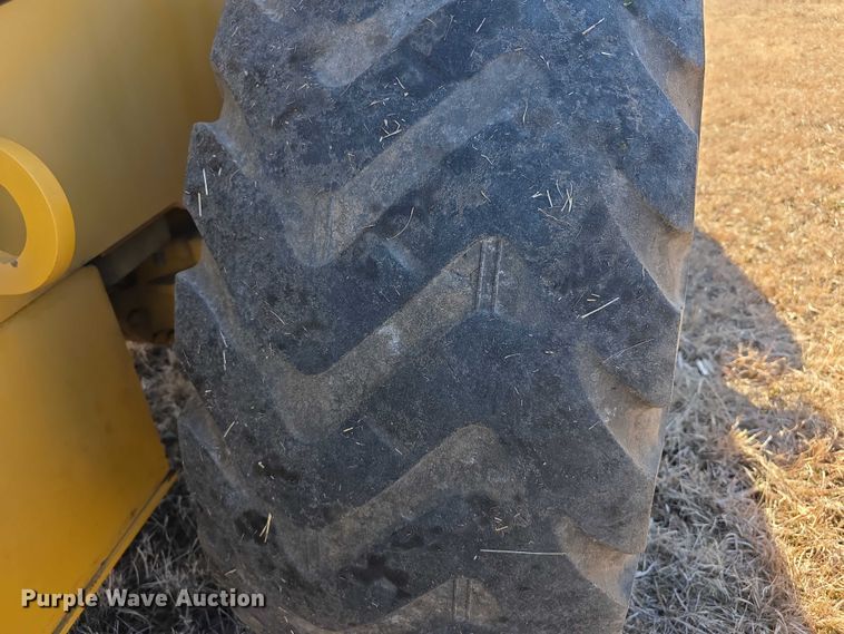 image for item FI0775 2015 John Deere 544K high lift wheel loader