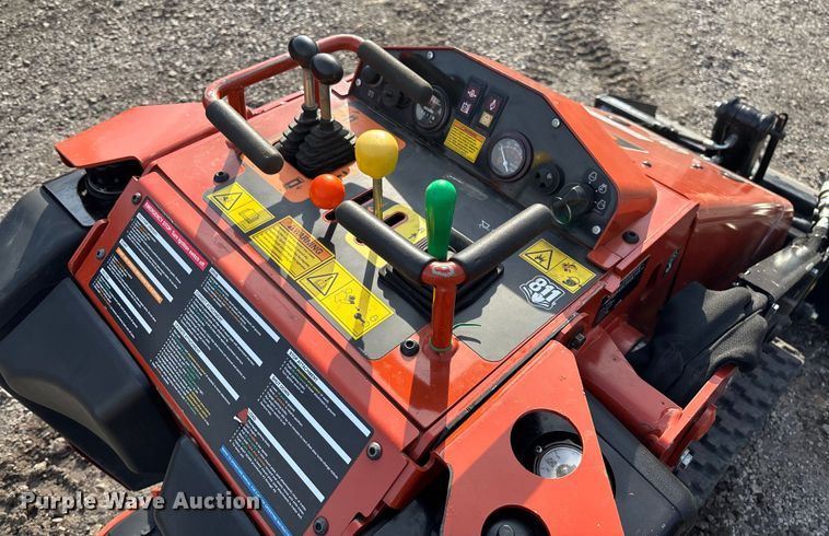 image for item FI1647 2023 Ditch Witch SK600 compact utility loader