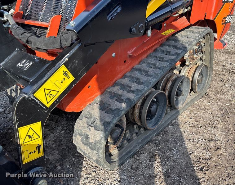 image for item FI1647 2023 Ditch Witch SK600 compact utility loader