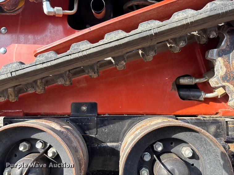 image for item FI1647 2023 Ditch Witch SK600 compact utility loader