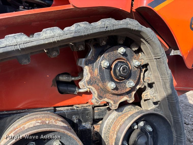 image for item FI1647 2023 Ditch Witch SK600 compact utility loader