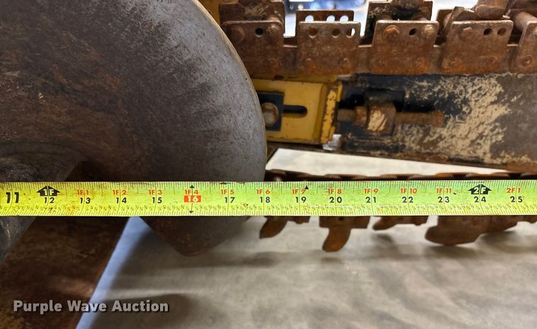 image for item FI1649 2023 Vermeer STR48 compact utility loader trencher