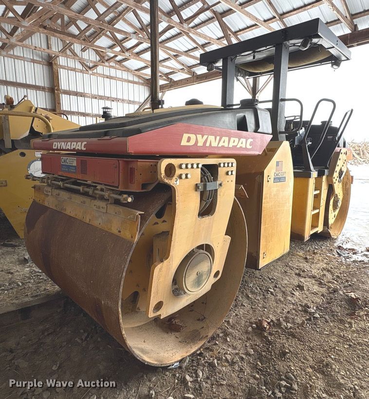 image for item FK1134 Dynapac CC422HF double drum vibratory roller