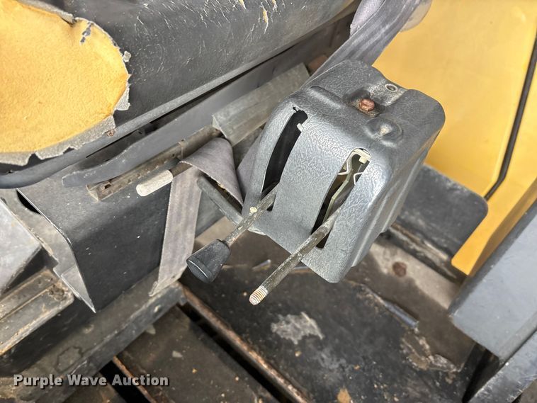 image for item FK1134 Dynapac CC422HF double drum vibratory roller