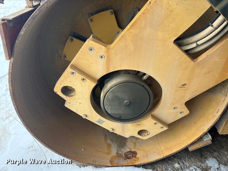 image for item FK1134 Dynapac CC422HF double drum vibratory roller