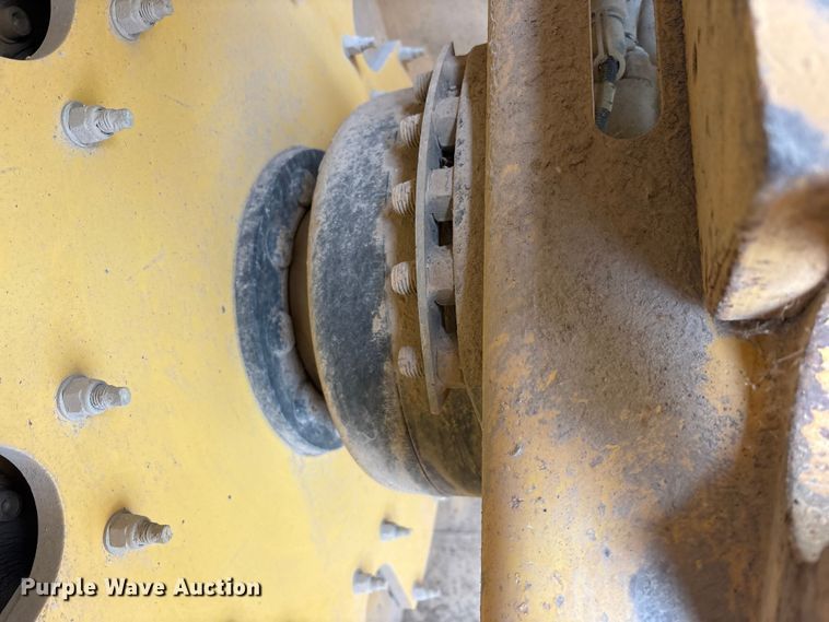 image for item FK1134 Dynapac CC422HF double drum vibratory roller