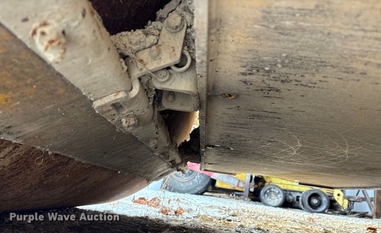 image for item FK1134 Dynapac CC422HF double drum vibratory roller