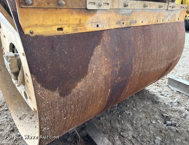 image for item FK1134 Dynapac CC422HF double drum vibratory roller