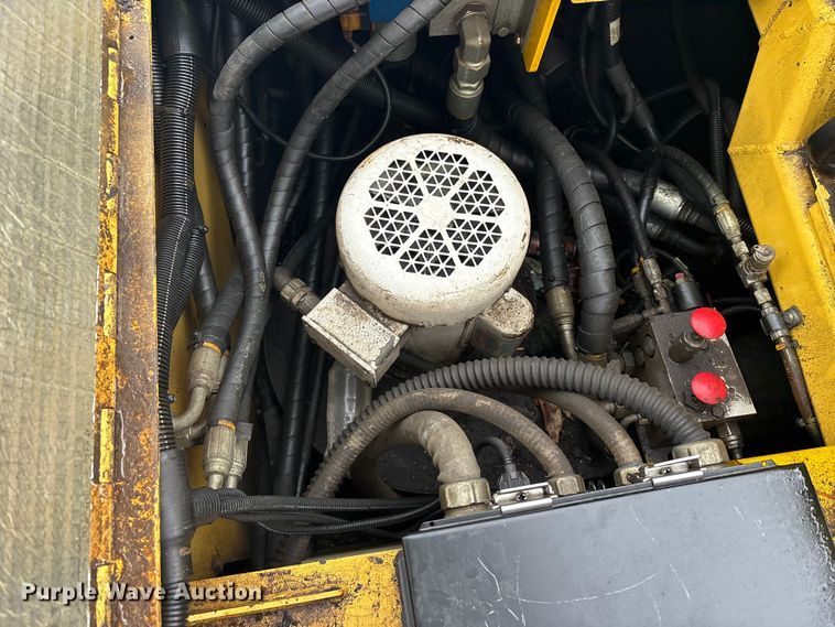 image for item FK1135 Dynapac F1000 W paver