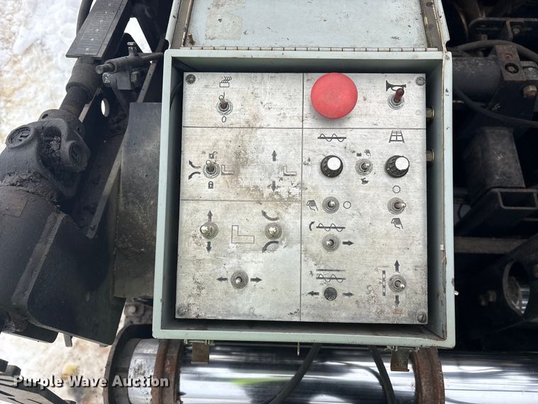 image for item FK1135 Dynapac F1000 W paver