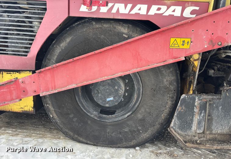 image for item FK1135 Dynapac F1000 W paver