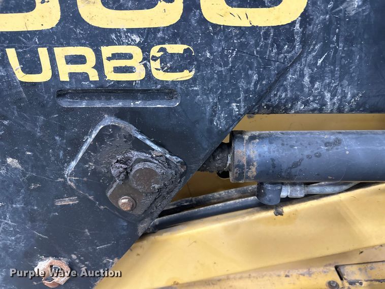 image for item FK1516 1995 New Holland LX885 skid steer loader