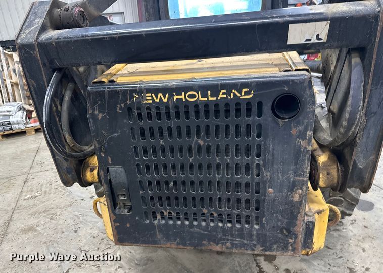 image for item FK1516 1995 New Holland LX885 skid steer loader