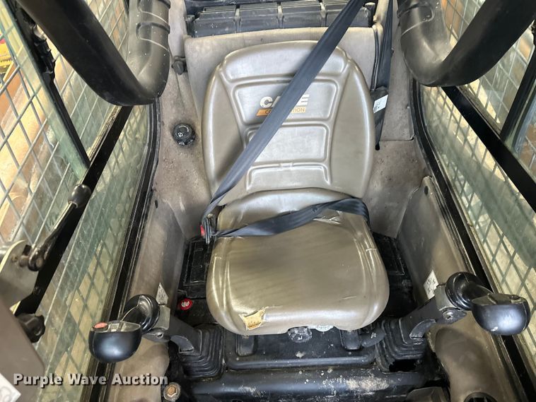 image for item FK1517 2014 Case SR220 skid steer loader