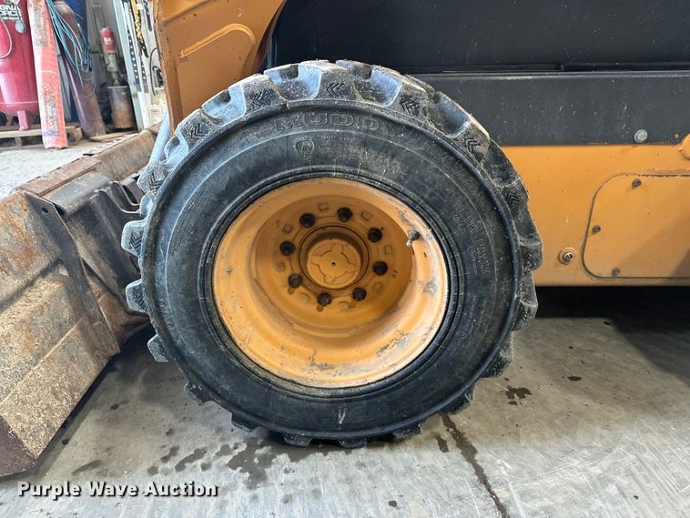 image for item FK1517 2014 Case SR220 skid steer loader