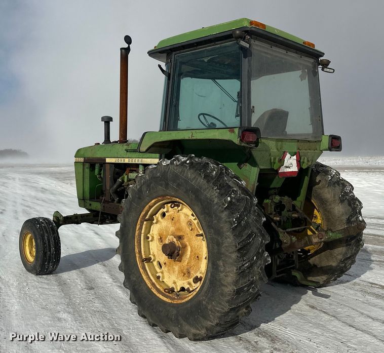 image for item FK1519 1973 John Deere 4230 tractor