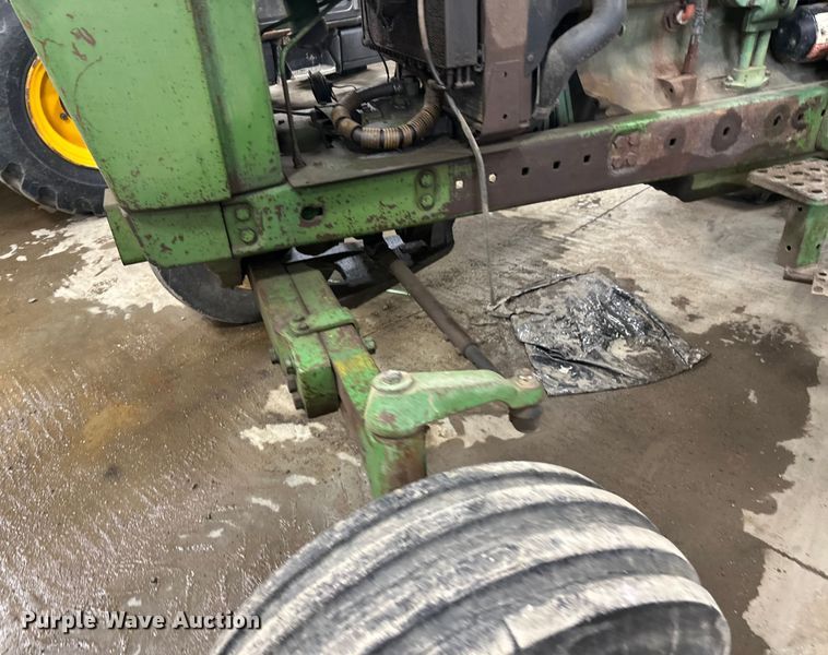 image for item FK1519 1973 John Deere 4230 tractor