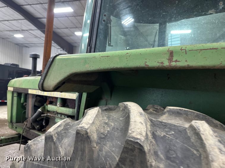 image for item FK1519 1973 John Deere 4230 tractor