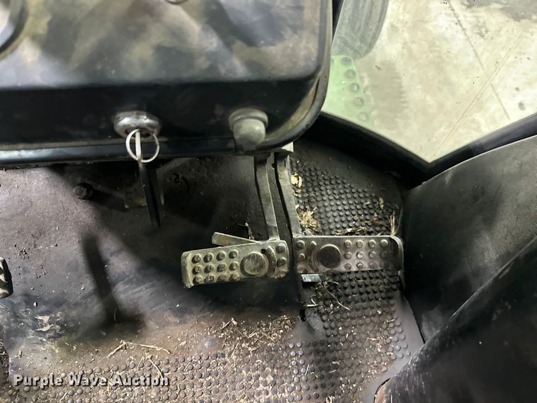 image for item FK1519 1973 John Deere 4230 tractor