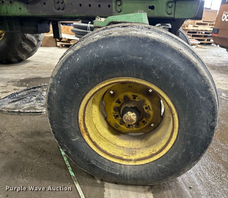 image for item FK1519 1973 John Deere 4230 tractor