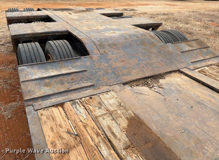 image for item FK2538 1984 Siebert lowboy equipment trailer