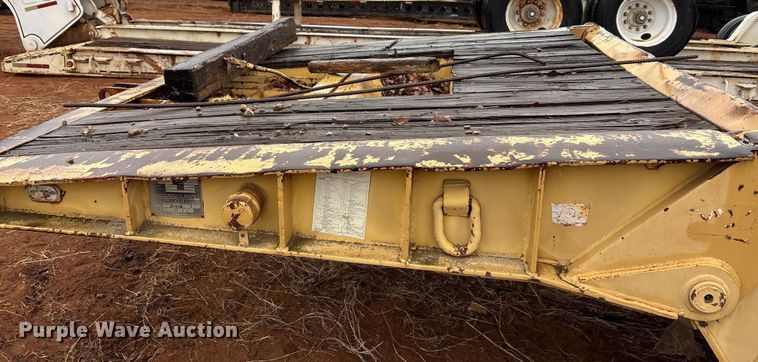 image for item FK2541 1979 Load king lowboy equipment trailer