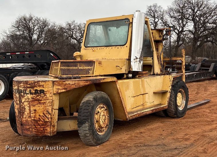 image for item FK2542 Caterpillar 300 forklift