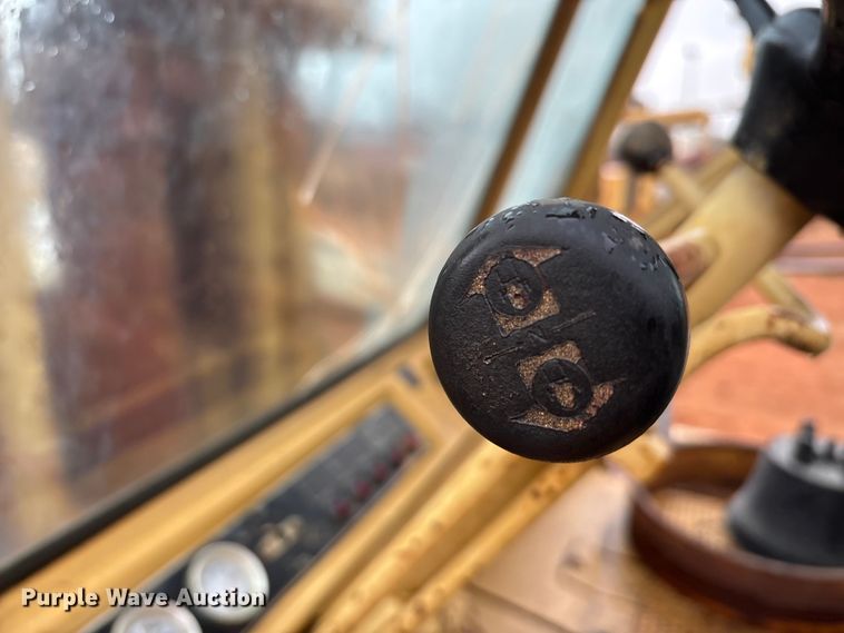 image for item FK2542 Caterpillar 300 forklift