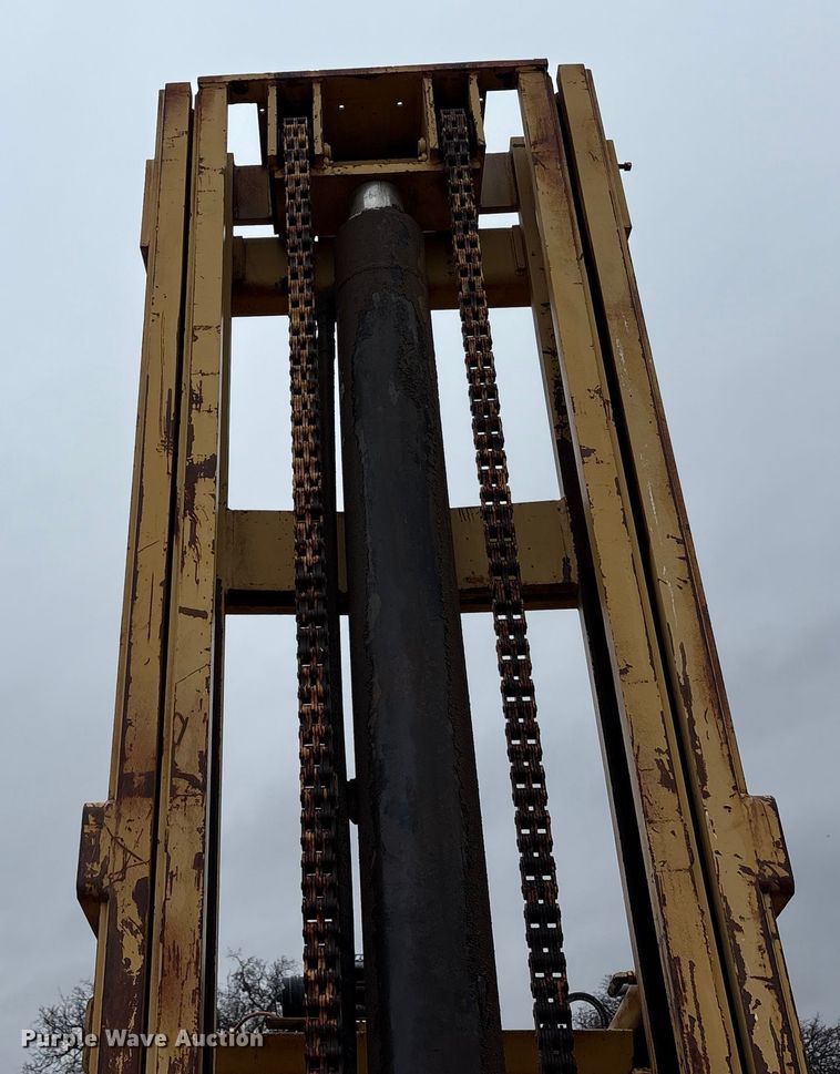 image for item FK2543 Hyster 195A forklift