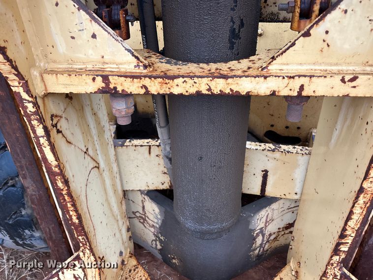 image for item FK2543 Hyster 195A forklift