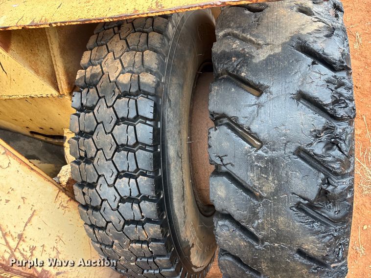 image for item FK2543 Hyster 195A forklift