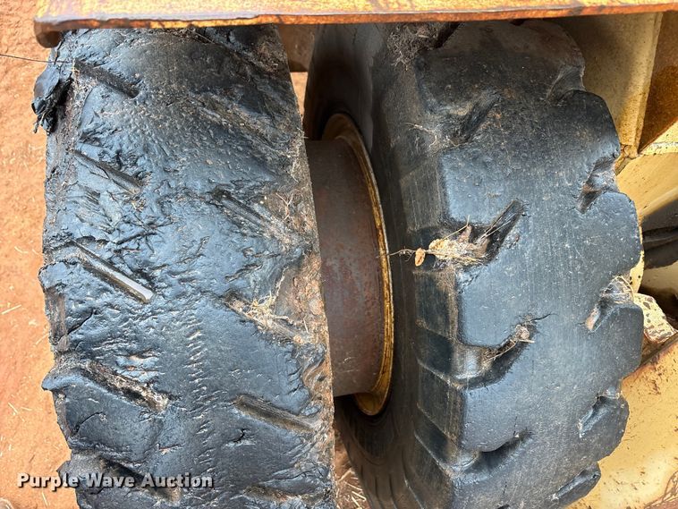 image for item FK2543 Hyster 195A forklift