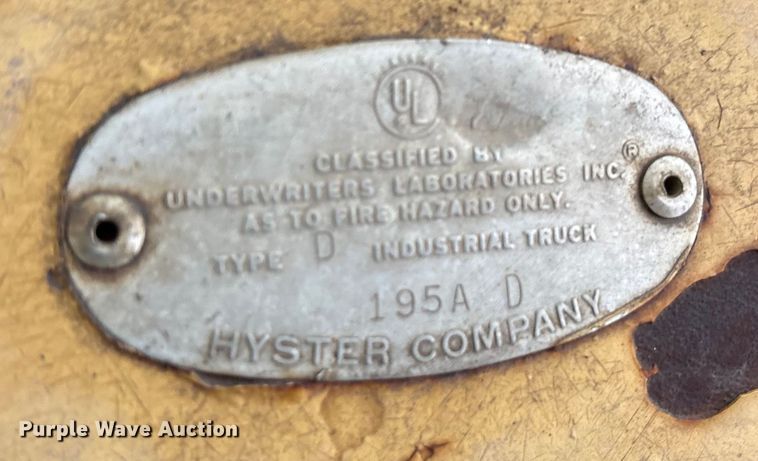 image for item FK2543 Hyster 195A forklift