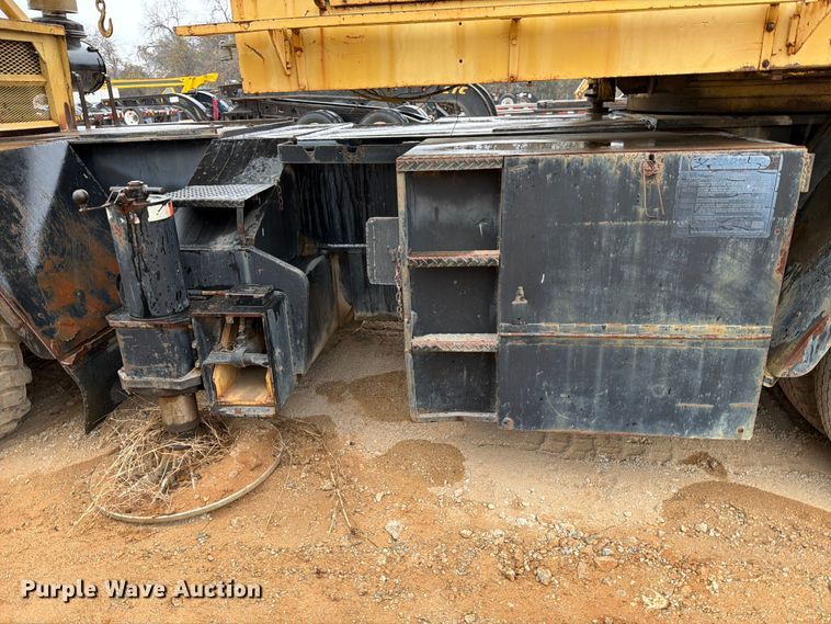 image for item FK2545 1974 Grove TM650 crane truck