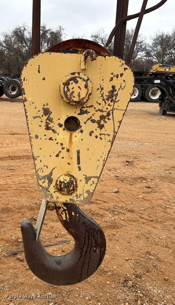 image for item FK2545 1974 Grove TM650 crane truck