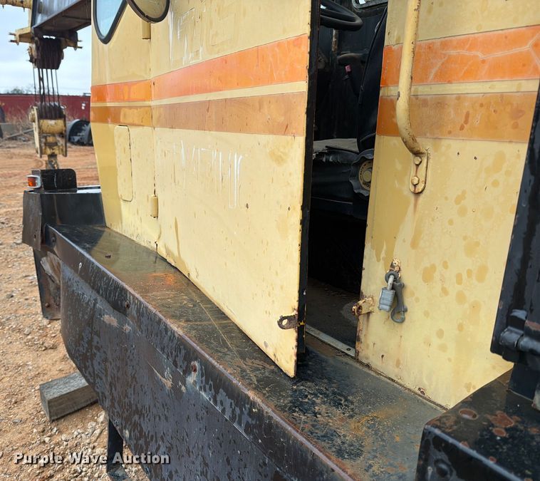 image for item FK2545 1974 Grove TM650 crane truck