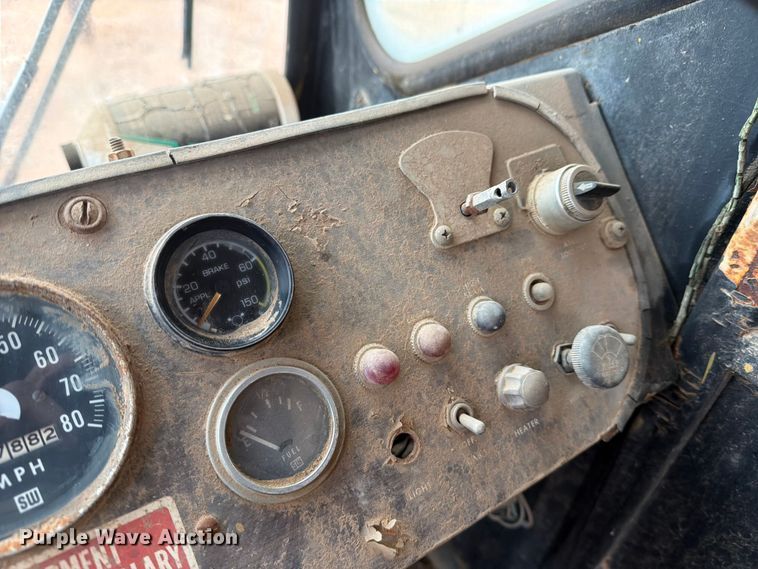 image for item FK2545 1974 Grove TM650 crane truck