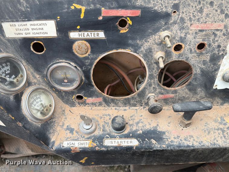 image for item FK2545 1974 Grove TM650 crane truck