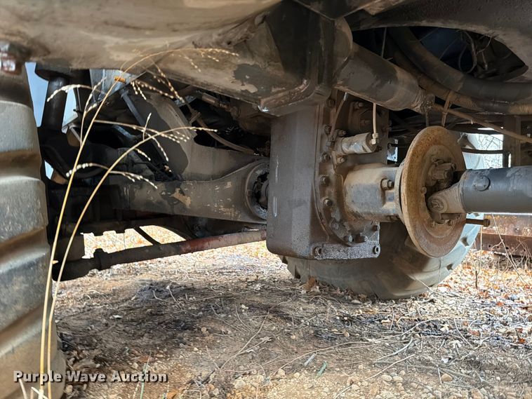 image for item FK2546 Lorain LRT 275D crane