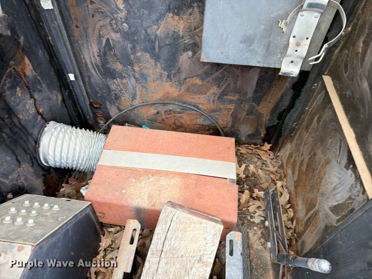 image for item FK2546 Lorain LRT 275D crane