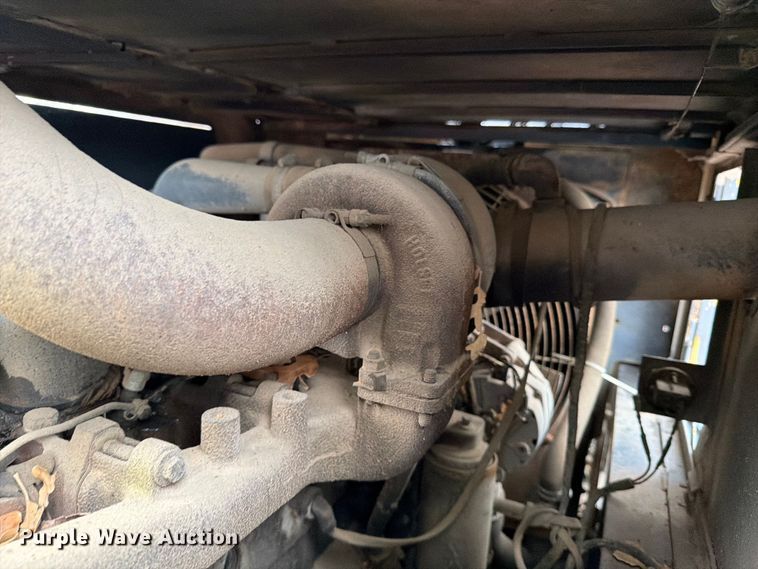 image for item FK2546 Lorain LRT 275D crane