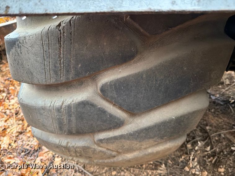 image for item FK2546 Lorain LRT 275D crane