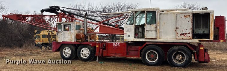 image for item FK2547 1965 Link belt HC-218 crane truck