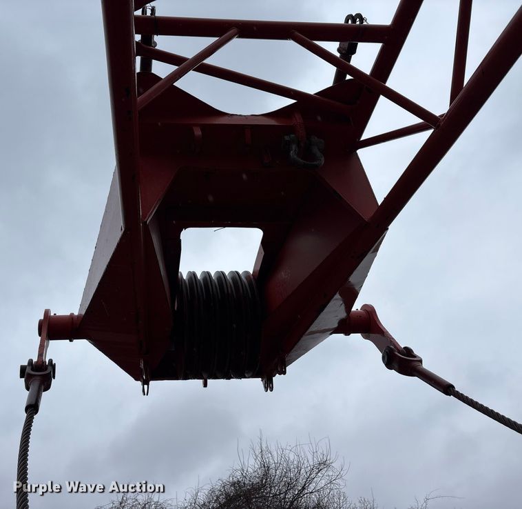 image for item FK2547 1965 Link belt HC-218 crane truck