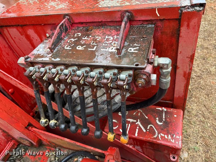 image for item FK2547 1965 Link belt HC-218 crane truck